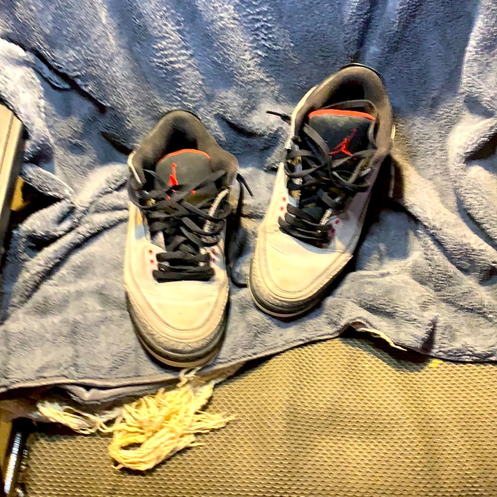 Used Jordan’s size 12